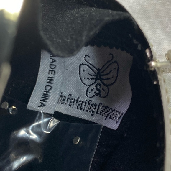 The perfect bay company metal purse with crystals and silver chain strap - Picture 7 of 12